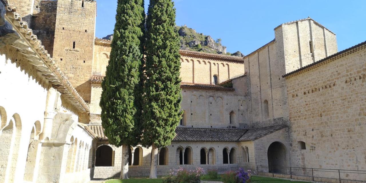 Saint-Saturnin-de-Lucian米莫萨旅馆住宿加早餐旅馆 外观 照片